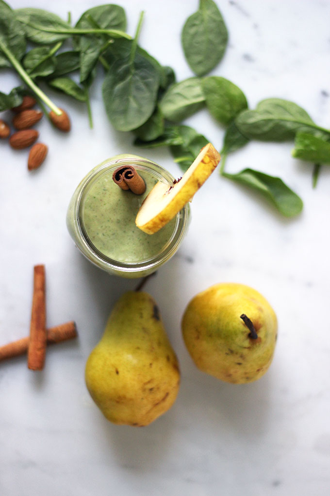 Pear Green Smoothie | Dietitian Debbie Dishes