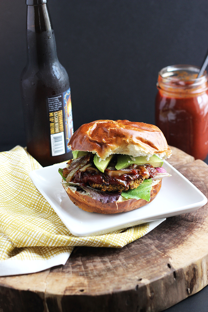 #Vegan BBQ Veggie Burger | Dietitian Debbie Dishes